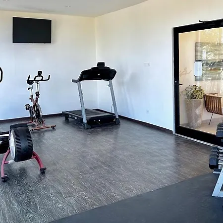Estudio Con Piscina Privada | Gimnasio | Relax